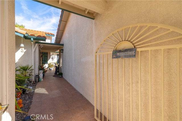 Detail Gallery Image 5 of 25 For 1060 Clubhouse Dr, Hemet,  CA 92545 - 2 Beds | 2 Baths