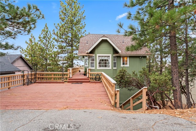 Detail Gallery Image 3 of 39 For 1285 Yukon Dr, Lake Arrowhead,  CA 92352 - 3 Beds | 2/1 Baths