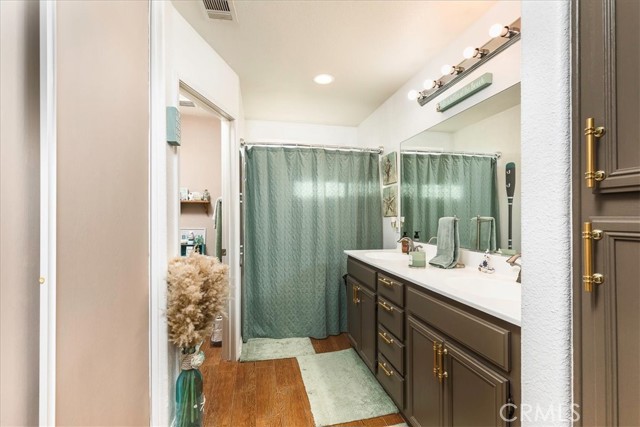 Detail Gallery Image 11 of 28 For 13808 Brynwood St, Victorville,  CA 92392 - 3 Beds | 2 Baths