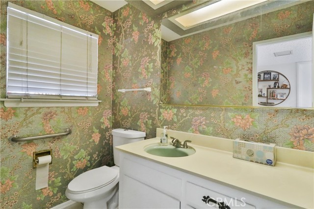 17 Bradford Ave photo 7