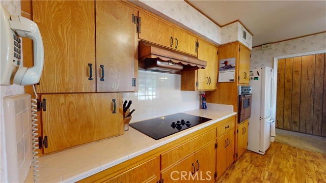 125 Hilton Street, Madera CA: https://media.crmls.org/medias/82e0f6a1-b35e-49ab-b922-ea4bbb113849.jpg