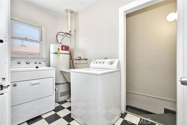 Detail Gallery Image 22 of 38 For 6671 De Longpre Ave, Los Angeles,  CA 90028 - 2 Beds | 2 Baths