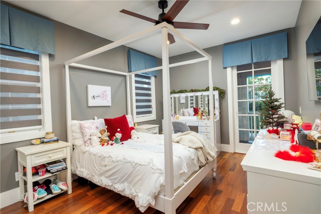 Detail Gallery Image 21 of 32 For 19531 Peninsula, Huntington Beach,  CA 92648 - 4 Beds | 3/1 Baths