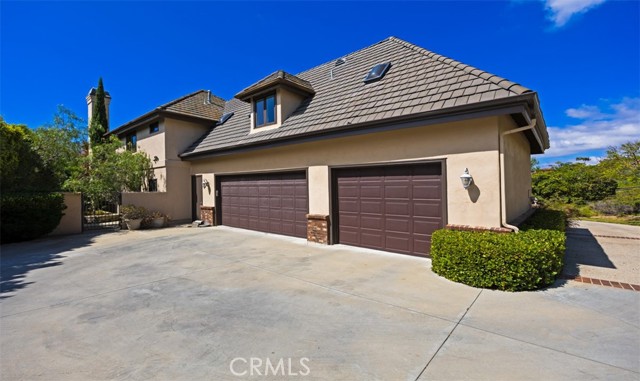 28481 Via Mambrino, San Juan Capistrano CA: https://media.crmls.org/medias/82e2f101-b8fe-4dd8-a2ed-28f6541feca8.jpg