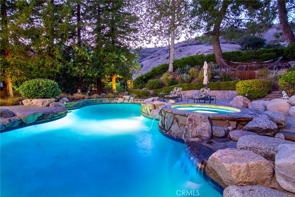 MLS #SR25244945 image #1