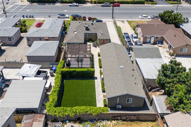 783 E Grand Avenue, Pomona CA: https://media.crmls.org/medias/82e4a43a-e72f-43ec-8807-89d8756a44db.jpg