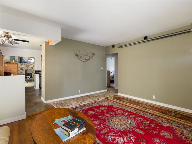 5526 W 118th Place, Hawthorne CA: https://media.crmls.org/medias/82e4b002-95aa-4708-b08c-503240823356.jpg