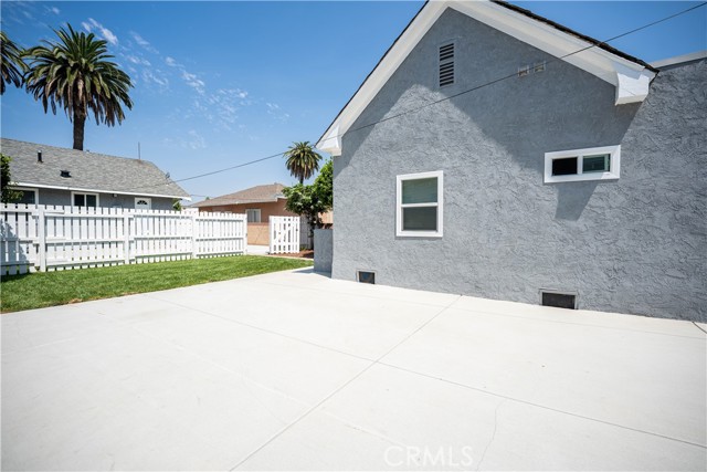 Detail Gallery Image 9 of 25 For 340 E 19th St, Long Beach,  CA 90806 - – Beds | – Baths