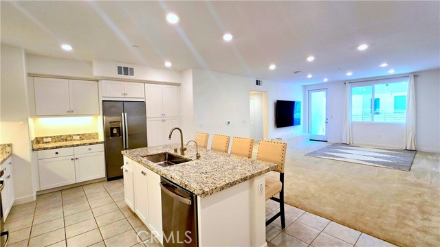 Detail Gallery Image 5 of 27 For 1897 S Union St #130,  Anaheim,  CA 92805 - 2 Beds | 2 Baths
