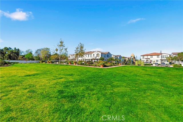 Detail Gallery Image 27 of 39 For 4156 Sitio Cielo, Oceanside,  CA 92057 - 3 Beds | 2/1 Baths