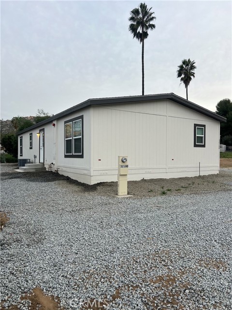 Detail Gallery Image 7 of 69 For 32100 Sweetwater Ln, Homeland,  CA 92548 - 3 Beds | 2 Baths
