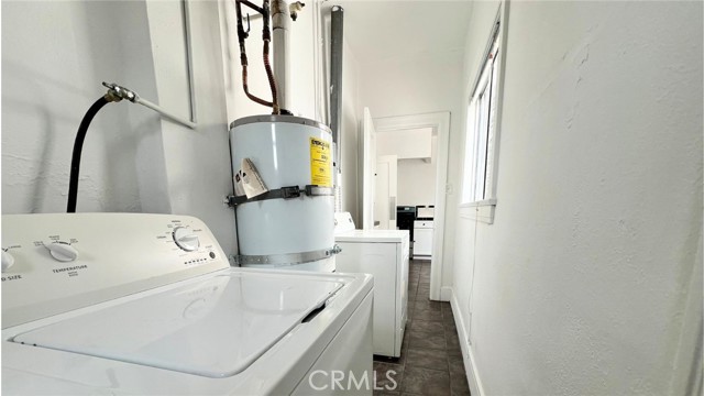 432 N Norton Avenue, Los Angeles CA: https://media.crmls.org/medias/82e78d41-a220-4715-a5f7-3d0c9ffa2e65.jpg