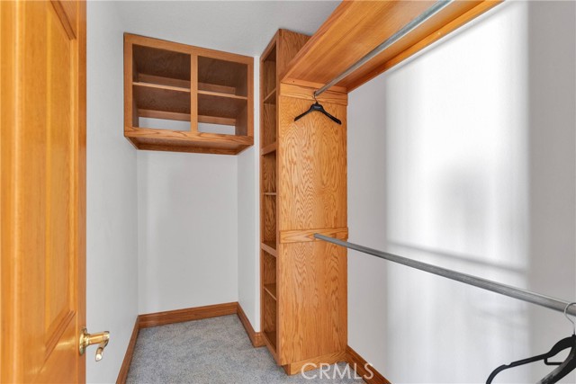 8381 White Road, Phelan CA: https://media.crmls.org/medias/82e7b1f3-074a-4526-9d4a-287e417027e4.jpg