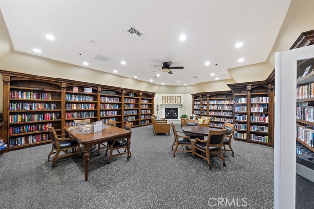 40070 Corte Fortuna, Murrieta CA: https://media.crmls.org/medias/82e7b703-ca9f-45aa-ba03-27ff3485f6f8.jpg