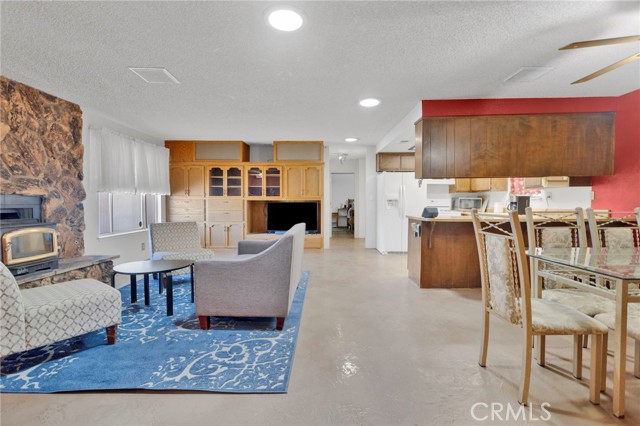 Detail Gallery Image 24 of 70 For 7929 Mono, Hesperia,  CA 92345 - 3 Beds | 2 Baths