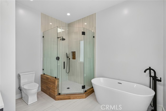 2216 Bataan Road, Redondo Beach CA: https://media.crmls.org/medias/82e94a99-d917-4614-bf2a-113d9cb9a2ad.jpg