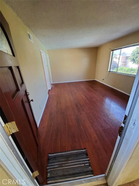 4108 El Rovia Avenue, El Monte CA: https://media.crmls.org/medias/82ec37f9-f65d-4223-b46f-8d10d60a4c35.jpg