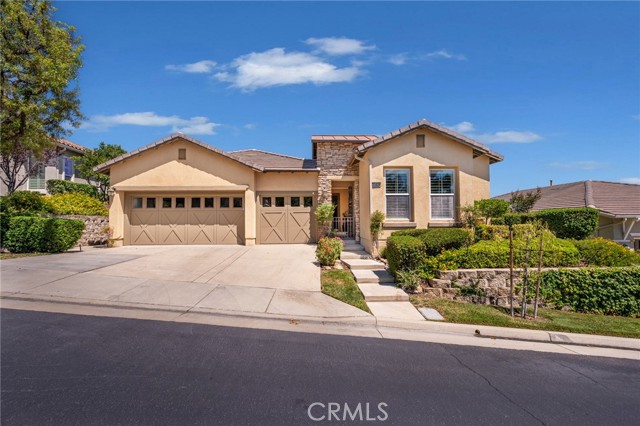23929 Fawnskin Drive, Corona CA: https://media.crmls.org/medias/82ec5839-e8a0-4e54-8754-5a7b77beac23.jpg