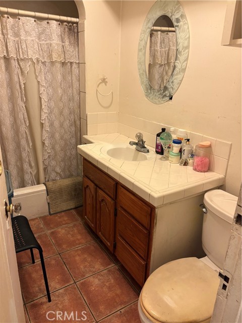 6628 Rose Avenue, Long Beach CA: https://media.crmls.org/medias/82ec8432-15f2-4838-b808-9580b83ffd60.jpg