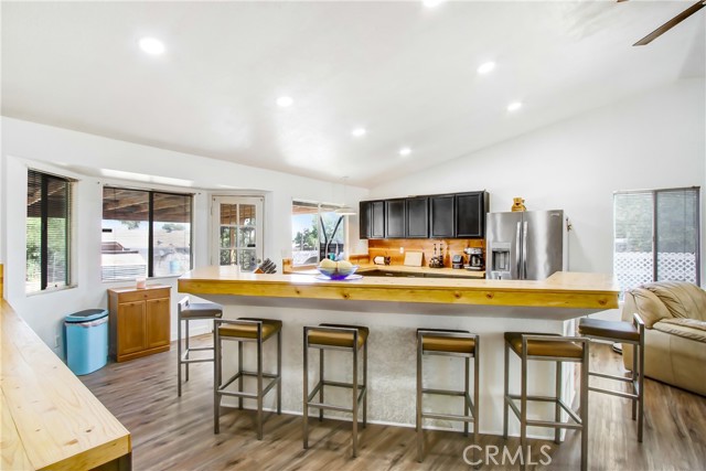 21703 Corso Alto Avenue, Nuevo CA: https://media.crmls.org/medias/82ec8686-d3ae-4ff7-adbb-15e5816f2ea1.jpg