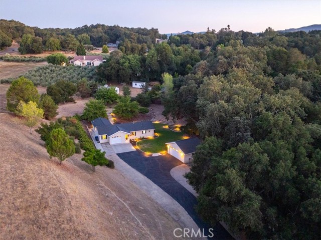 6205 San Anselmo Road, Atascadero CA: https://media.crmls.org/medias/82ece2ac-53b1-4a8a-ac8b-4b8c189ae5fb.jpg