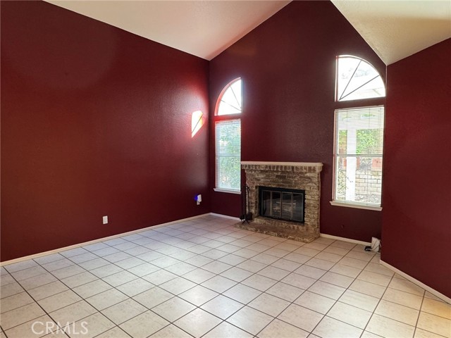 Detail Gallery Image 4 of 26 For 1254 Sand Creek, San Dimas,  CA 91773 - 3 Beds | 2/1 Baths