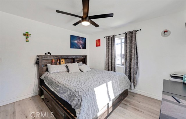 Detail Gallery Image 18 of 38 For 1056 W Gage, Los Angeles,  CA 90044 - 4 Beds | 2 Baths