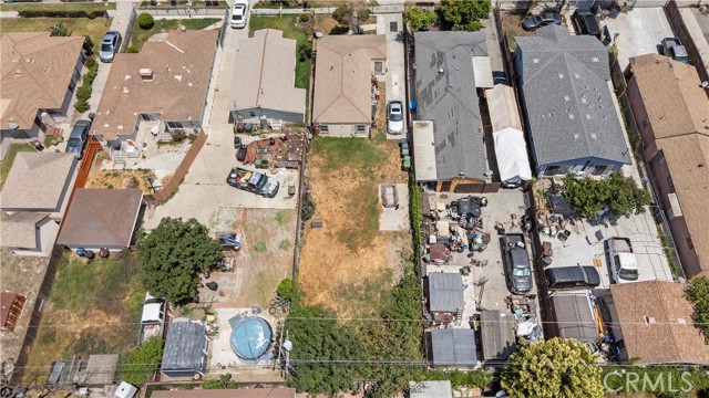 908 W 132nd Street, Compton CA: https://media.crmls.org/medias/82ee9697-9f11-47db-81d4-ffed9f44c677.jpg