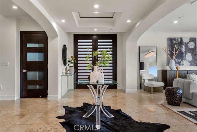 Detail Gallery Image 22 of 75 For 409 Morning Star, Newport Beach,  CA 92660 - 5 Beds | 5/1 Baths