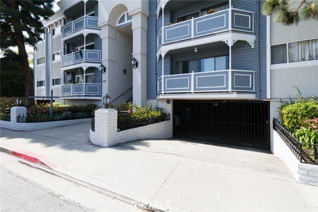 2411 Prospect, Hermosa Beach, California 90254, 2 Bedrooms Bedrooms, ,2 BathroomsBathrooms,Residential,Sold,Prospect,SB22154319