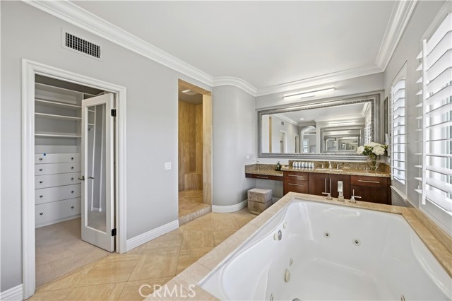 Detail Gallery Image 34 of 75 For 9 Sunnindale, Coto de Caza,  CA 92679 - 4 Beds | 4/1 Baths