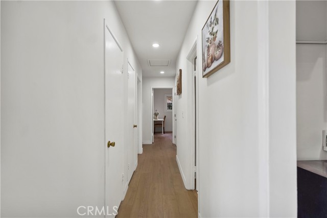 369 Lang Avenue, La Puente CA: https://media.crmls.org/medias/82f0c7f5-08f7-4eae-b227-46b1a0e3df5b.jpg