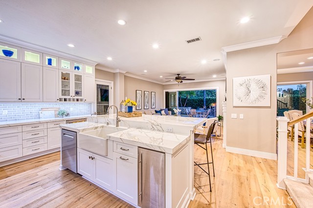 12 Eisenhower Lane, Coto de Caza CA: https://media.crmls.org/medias/82f22930-edb6-45e5-9225-237f0086651b.jpg