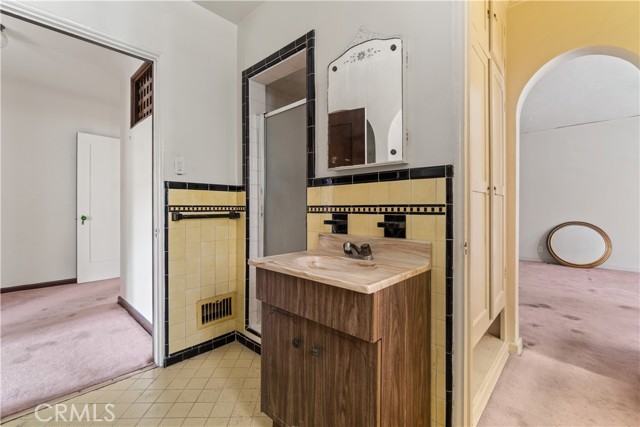 Detail Gallery Image 26 of 51 For 138 N Swall Dr, Beverly Hills,  CA 90211 - – Beds | – Baths