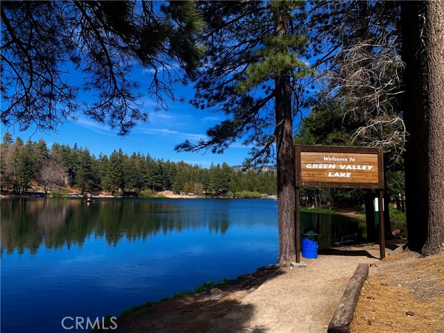 540 Yukon Road, Green Valley Lake CA: https://media.crmls.org/medias/82f420af-6155-47f0-ba03-68b1aa2ce98b.jpg