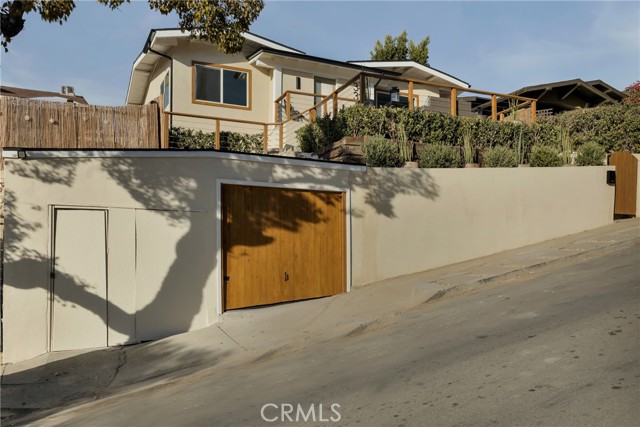 Detail Gallery Image 9 of 58 For 3319 Seymour St, Los Angeles,  CA 90065 - 2 Beds | 2 Baths