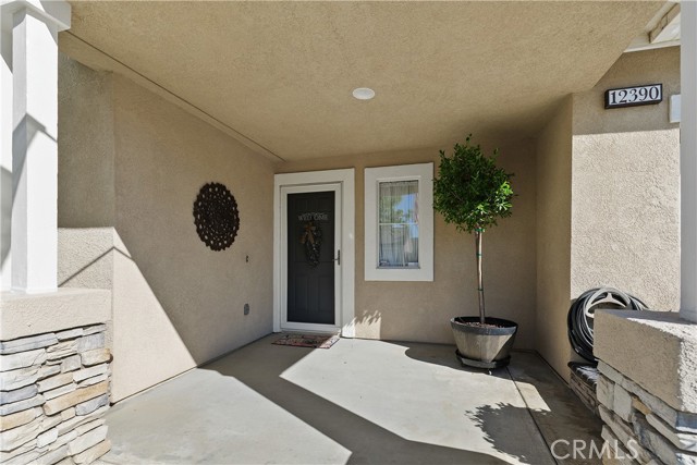 Detail Gallery Image 4 of 40 For 12390 Jacaranda, Riverside,  CA 92503 - 4 Beds | 3 Baths