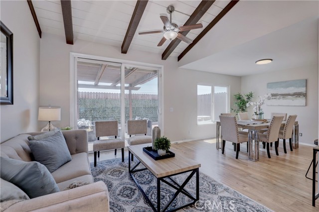 Detail Gallery Image 5 of 33 For 6480 Sonora Way, Cypress,  CA 90630 - 2 Beds | 2 Baths