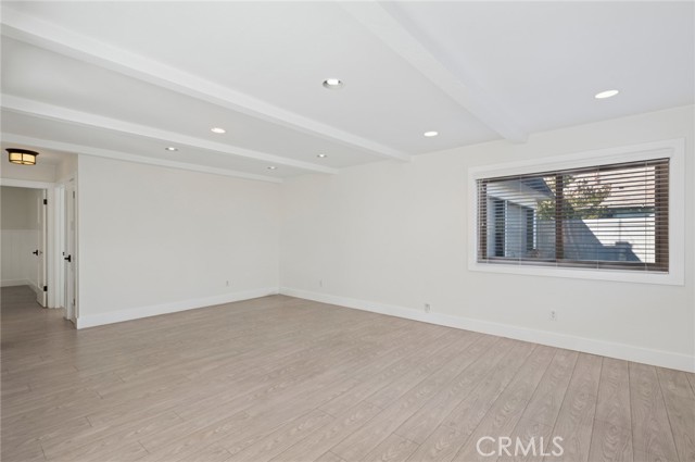 Detail Gallery Image 23 of 41 For 2048 Garden Ln, Costa Mesa,  CA 92627 - – Beds | – Baths