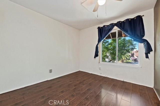 Detail Gallery Image 22 of 38 For 26045 Pinzon Ct, Moreno Valley,  CA 92555 - 4 Beds | 2/1 Baths