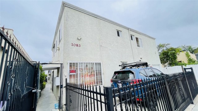 Detail Gallery Image 3 of 75 For 1083 Gaviota Ave, Long Beach,  CA 90813 - – Beds | – Baths