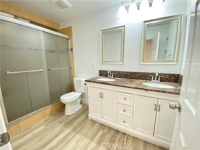 Detail Gallery Image 15 of 23 For 24729 Roxbury Rd #B,  Apple Valley,  CA 92307 - 3 Beds | 2 Baths