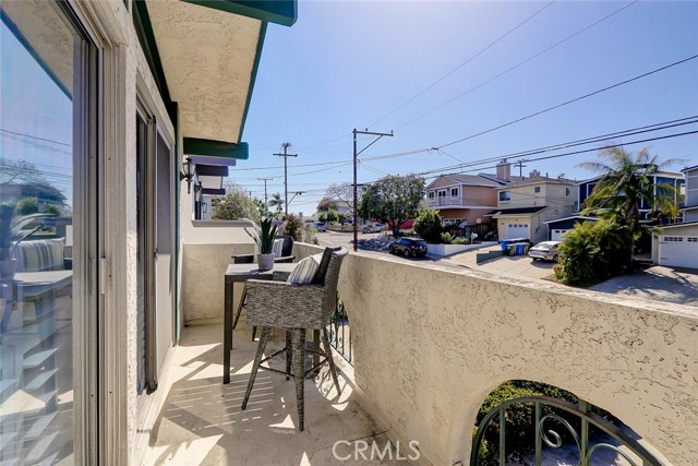 1708 Herrin Street, Redondo Beach, California 90278, 3 Bedrooms Bedrooms, ,2 BathroomsBathrooms,Residential,Sold,Herrin Street,SB22047138
