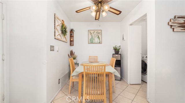 Detail Gallery Image 12 of 29 For 3458 Santa Barbara Ct, Palmdale,  CA 93550 - 2 Beds | 2 Baths