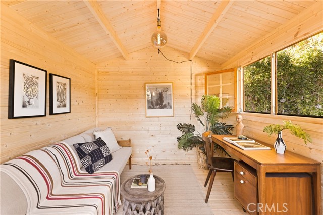 215 Branch Street, Los Angeles CA: https://media.crmls.org/medias/82f7e328-1084-4131-830c-f61f870e5b38.jpg