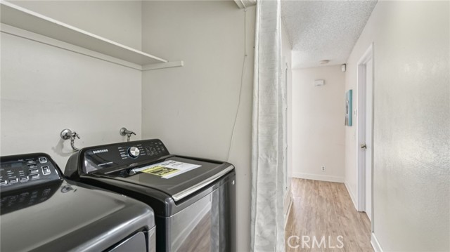 6816 Alondra Boulevard, Paramount CA: https://media.crmls.org/medias/82f7fb7a-1ec4-4f77-b936-682582cb2f0d.jpg