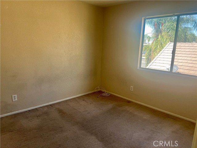 Detail Gallery Image 12 of 17 For 15780 Nan Ave, Moreno Valley,  CA 92551 - 3 Beds | 2/1 Baths