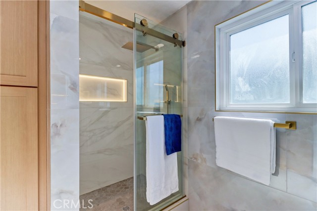 Detail Gallery Image 44 of 63 For 19691 Canberra Ln, Huntington Beach,  CA 92646 - 5 Beds | 3 Baths