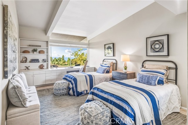 Detail Gallery Image 18 of 35 For 30175 Avenida Tranquila, Rancho Palos Verdes,  CA 90275 - 5 Beds | 2/1 Baths