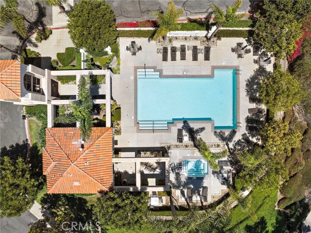 48 Siena, Laguna Niguel CA: https://media.crmls.org/medias/82fb633b-de1e-4be3-85c0-5beb349358e7.jpg